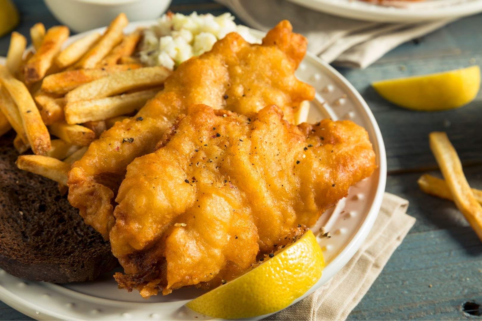 13 Best Fish Fries In Cincinnati For Lent
